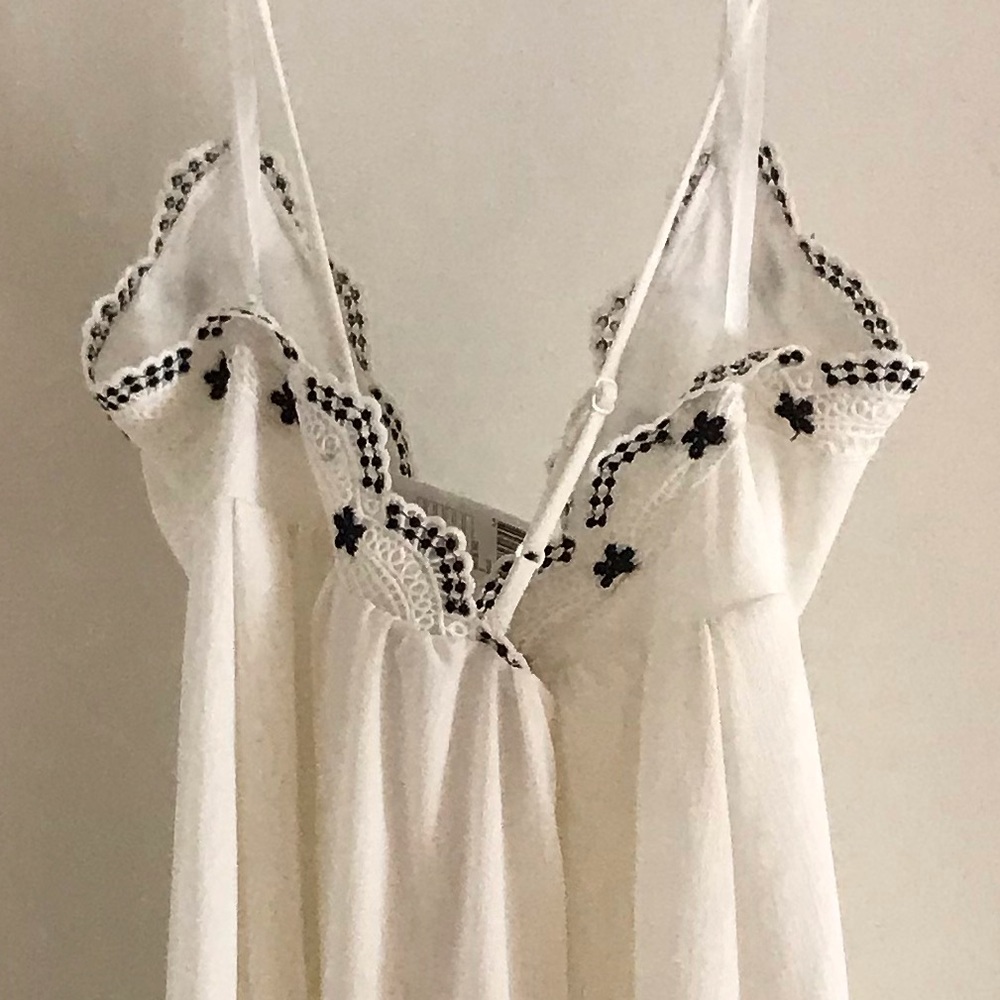 Ecote Mini Dress - Picture 4 of 6